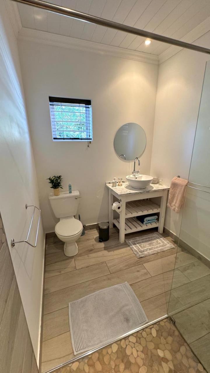 Plett57 - Self Catering - Room No1 بليتنبيرغ باي المظهر الخارجي الصورة