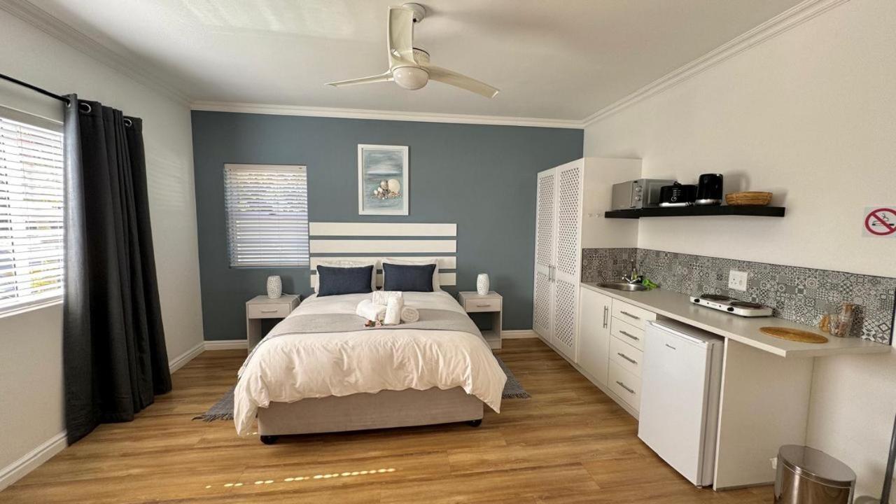 Plett57 - Self Catering - Room No1 بليتنبيرغ باي المظهر الخارجي الصورة