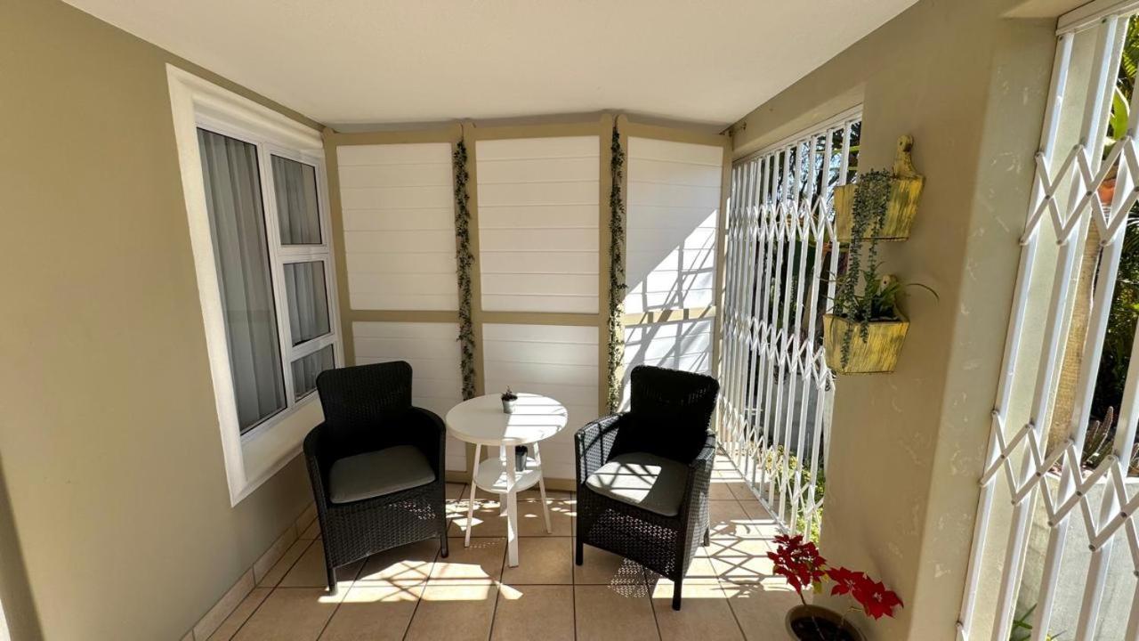 Plett57 - Self Catering - Room No1 بليتنبيرغ باي المظهر الخارجي الصورة